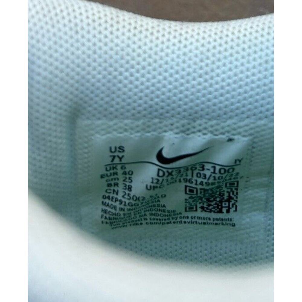 Size 7Y Nike Dunk Low GS Nike 101 DX3363-100 BZ - Picture 6 of 6